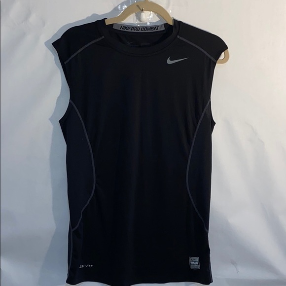 sleeveless nike pro combat